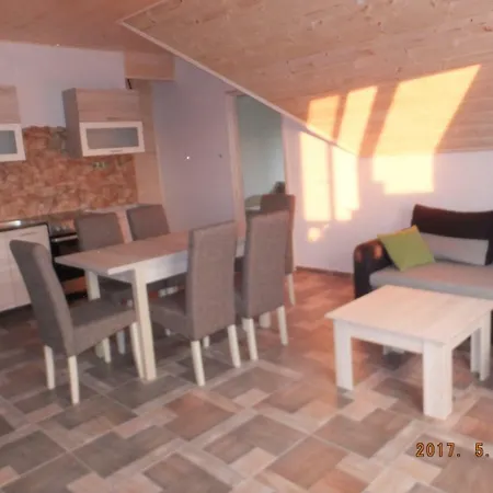 In 27627 Apartament Balatonlelle